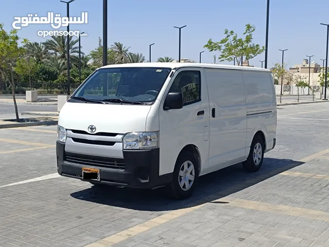 TOYOTA CARGO HIACE-2021-SINGLE OWNER ZERO ACCIDENT