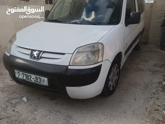 بيجو بارتنر للبيع