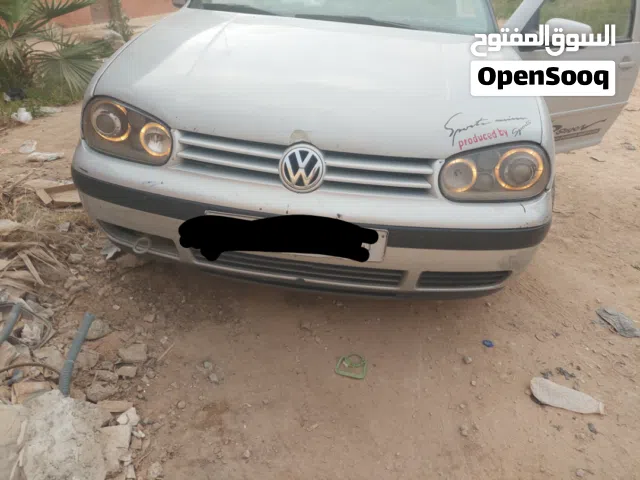 فنارات كولف 4 معدلات R32