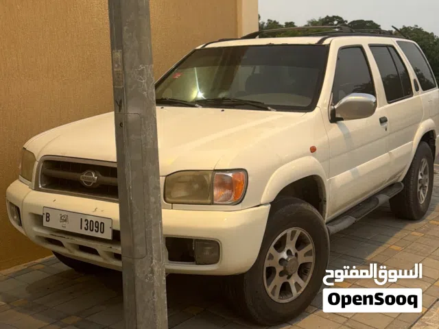 2002 نيسان باثفايندر XE