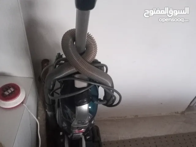 مكنسة هوفر بخار ممتازة ولها اضافات عدة