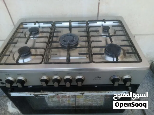 بوتجاز 5شعله بحاله جيده+شفاط كهربائئ استالس