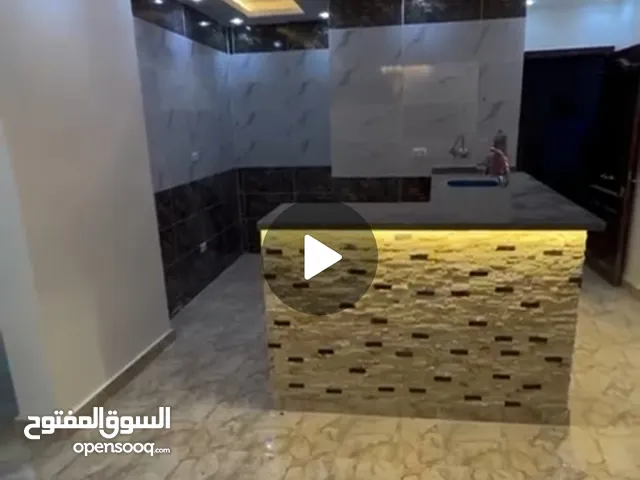 فرصه شقه للبيع اللبيني هرم 125 متر