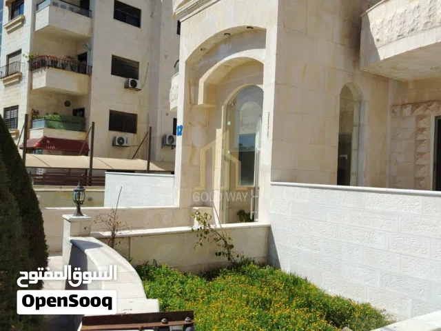 في أجمل مناطق الرابية شقة طابق أرضي 425م مفروشة جزئي بسعر مغري / ref 1158