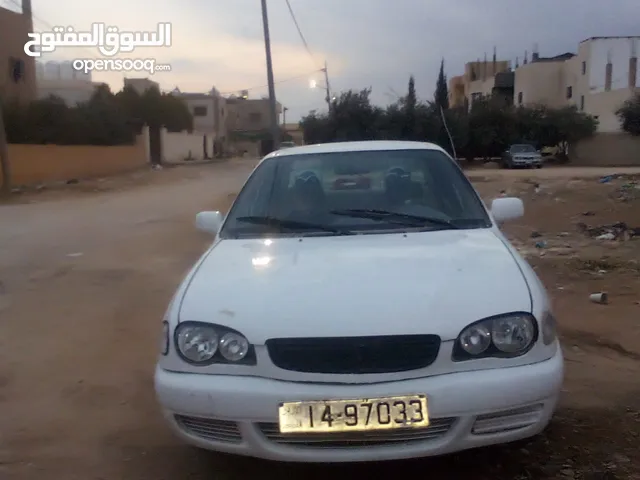 تويوتا كورولا موديل 2000