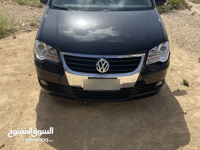 Used Volkswagen Touran in Ramallah and Al-Bireh