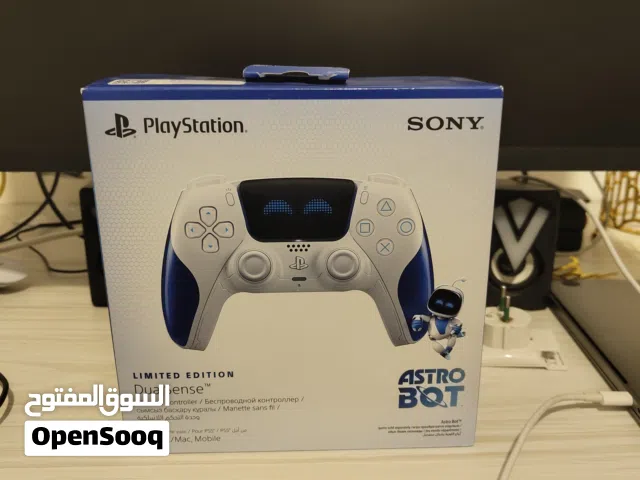 astro bot ps5 controller