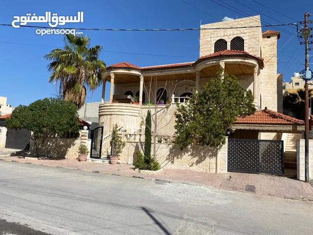 400m2 More than 6 bedrooms Villa for Sale in Zarqa Al Zarqa Al Jadeedeh