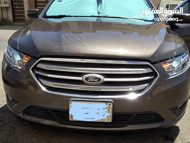 Used Ford Taurus in Tabuk