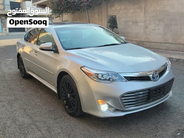 2014 تويوتا افالون XLE