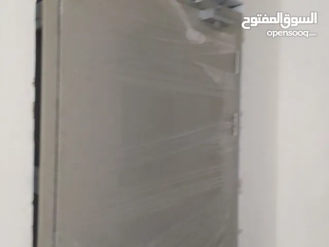 ابواب مقاومه الحريق معتمده لدى الدفاع المدني