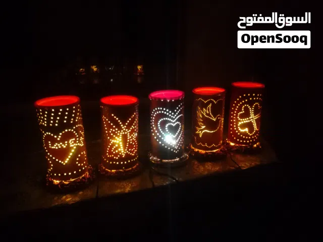 --- *عشانكم أنتم تستاهلوا    *مدينة الجوالات تكسر الأسعار*   *"تحف ملكية منورة"*   *شغل يد يمني %100