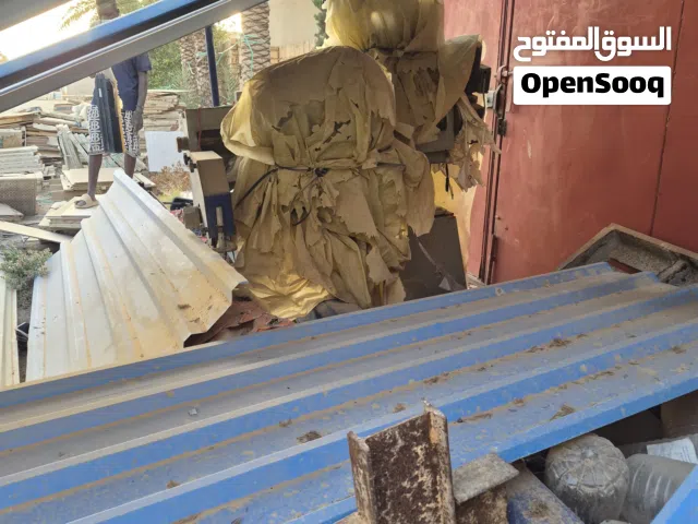 مكينة رخام بلد الصنع ايطاليه