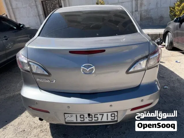 2013 Mazda 3 Standard