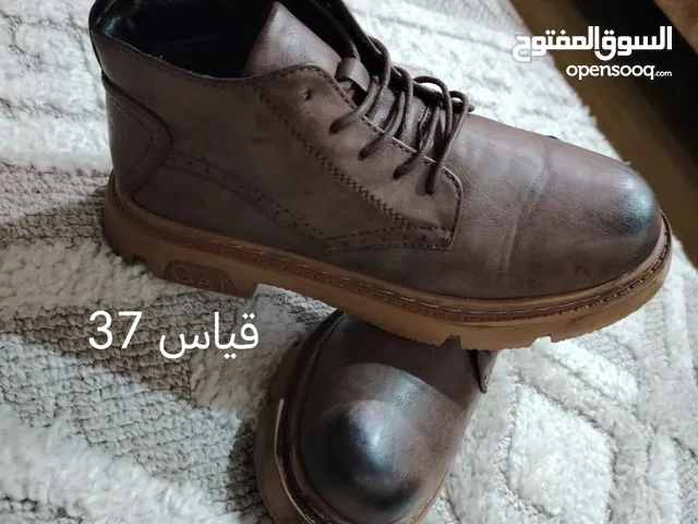 احذيه رجاليه ونسائية
