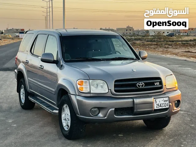 2004 Toyota Sequoia SR 5