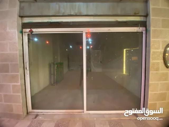 باب مخزن المنيوم قياس عرض 3متر إرتفاع 2.10متر