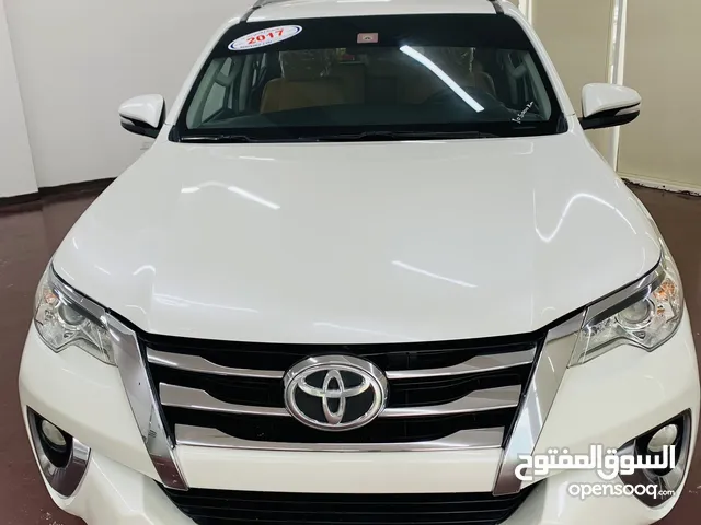 Used Toyota Fortuner in Sharjah