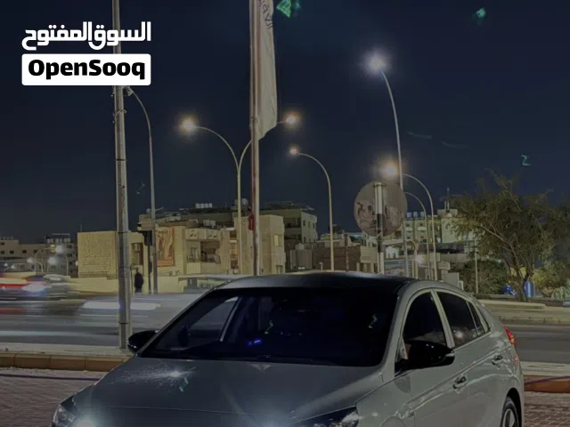 2019 هيونداي ايونيك Standard