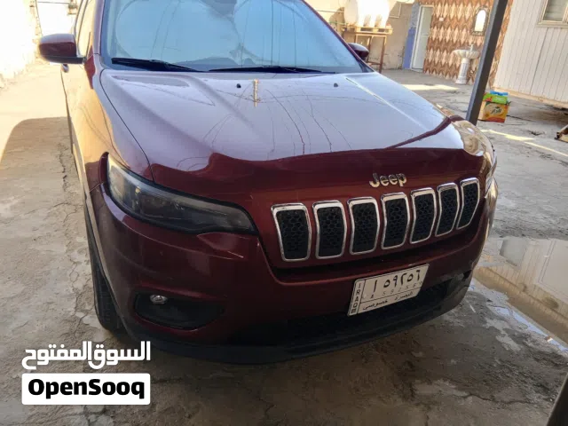 2019 جيب شيروكى Limited