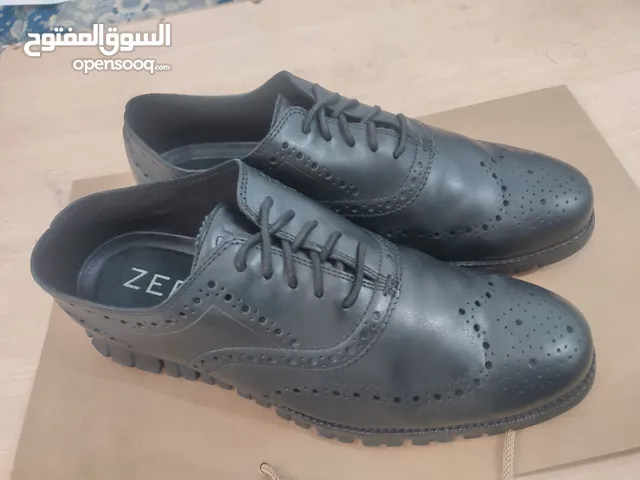 44 Casual Shoes in Kuwait City