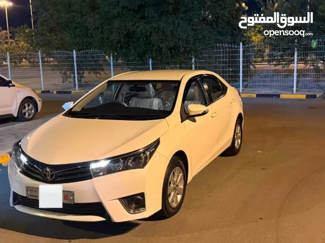 Toyota corolla 2014 xli 2.0 urgent sale very good condition