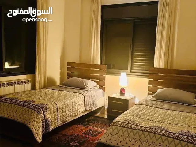 شقه مفروشه ًقرب ابراج هاوس في عين منجد