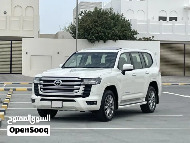 TOYOTA LANDCRUISER GXR MODEL 2025