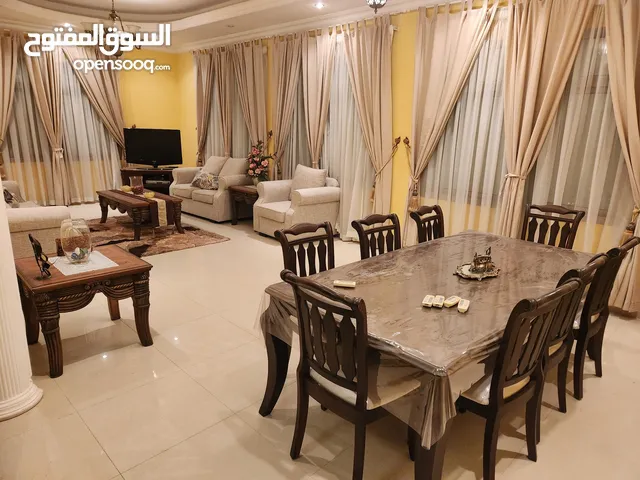 Beautiful Modern Apartment 3 Bedrooms fully furnished for rent in Juffair close to Malls, Restaurant