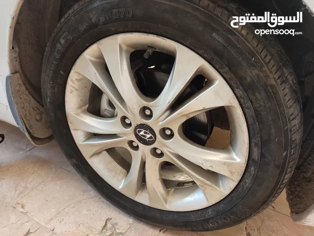 Atlander 17 Tyre & Rim in Basra