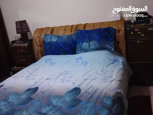 غرفة نوم مستعملة عوجان الرصيفة