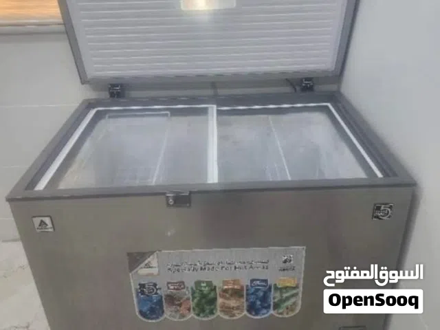 شاشه باناسونيك للبيع ميز النوع الثقيل مع مجمده ماركه LC