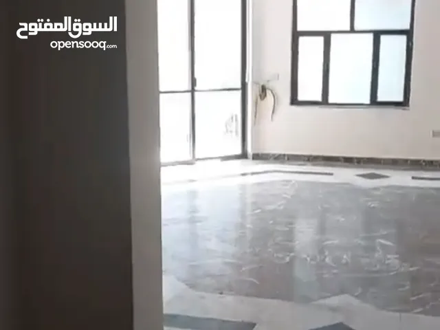 500 m2 More than 6 bedrooms Townhouse for Rent in Baghdad Daoudi