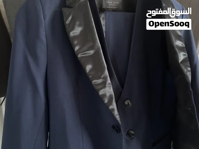 بدلة صبياني جديدة لم تلبس من زارا