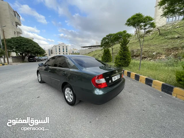 Toyota camrey 2004 XLI 
V4 2400