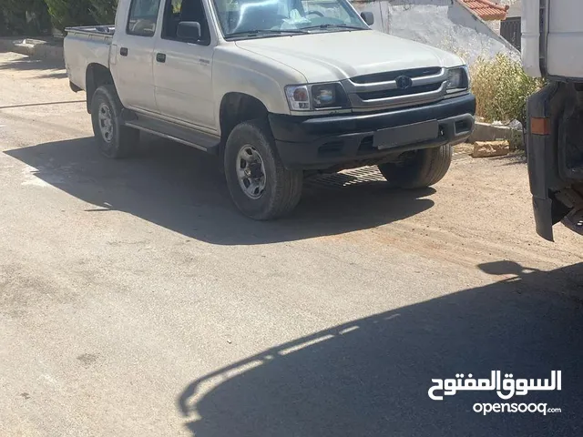 Used Toyota Hilux in Amman