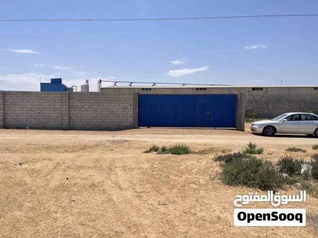 قطعة ارض في الحامية أجار او بيع مسيجه