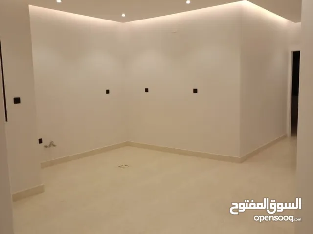 183 m2 5 Bedrooms Apartments for Sale in Mecca Al Andalus