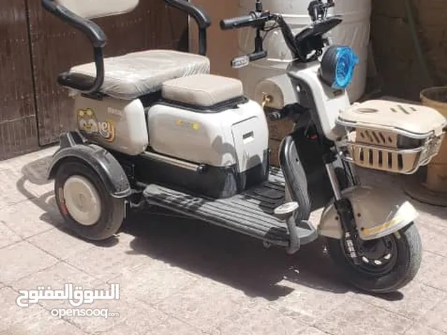 متاركهربا ثلات عجلات. روعه