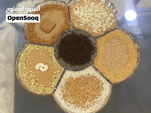 مطبخ ام هجرس يقدم الذا الحلويات ومعجنات وعصائر وآيس كريم.. ألذا أنواع الحلويات من مطبخ ام هجرس