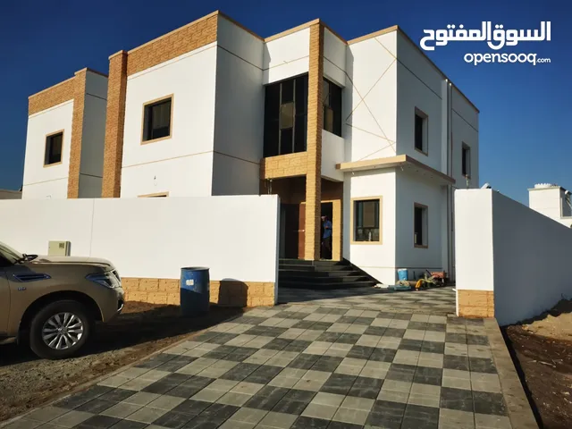 244 m2 5 Bedrooms Villa for Sale in Muscat Amerat
