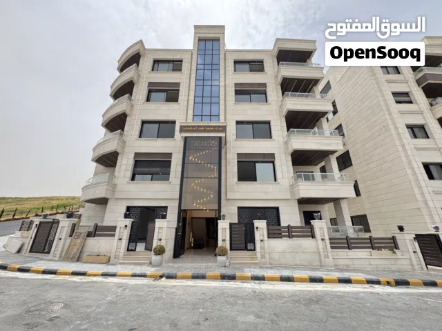 شقة أرضية فاخرة 175م مع مدخل خاص وترس في دير غبار – تسليم فوري