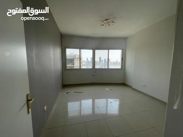 Apartments_for_annual_rent_in_Sharjah AL majaz 2  three master  rooms and a hall, 1 master room