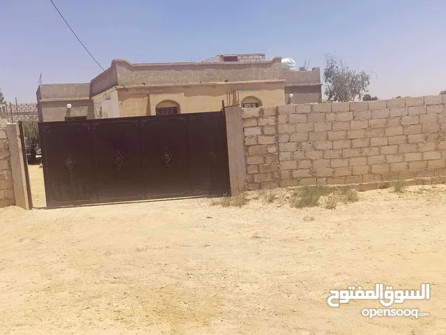 بيت مستقل للبيع في منطقه الباعج للبيع بسعر مغري اقراء الاعلان قبل لترن