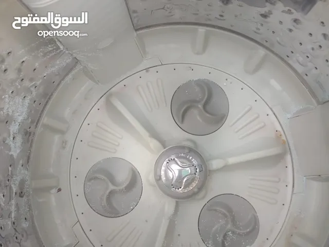 LG 9 - 10 Kg Washing Machines in Basra