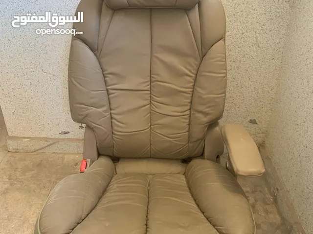 كرسي مرسيدس فيتو بالتلاجه متاعه