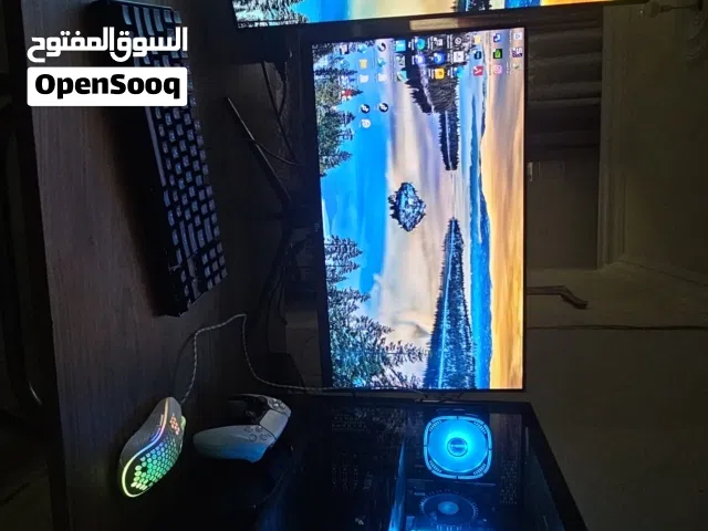للبيع pc Gaming مع شاشتين نضيف جدآ