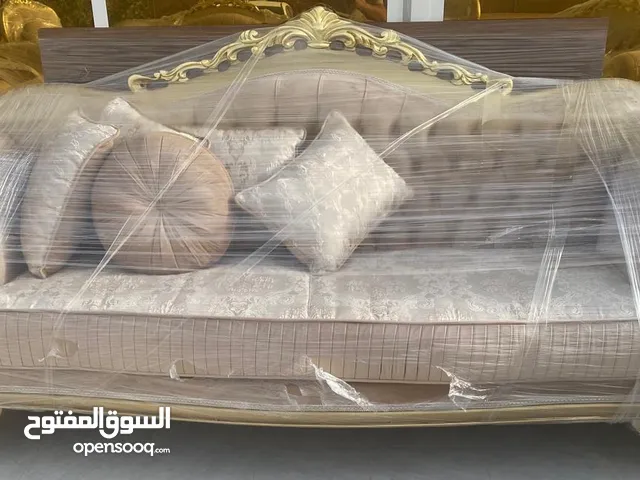 جالسه 16 شخص