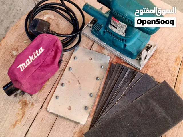 مكينه صنغره ماكيتا Made In Japan Bo3700 مطلوب فيها 18 وقابل شغاله من احسن مايكون