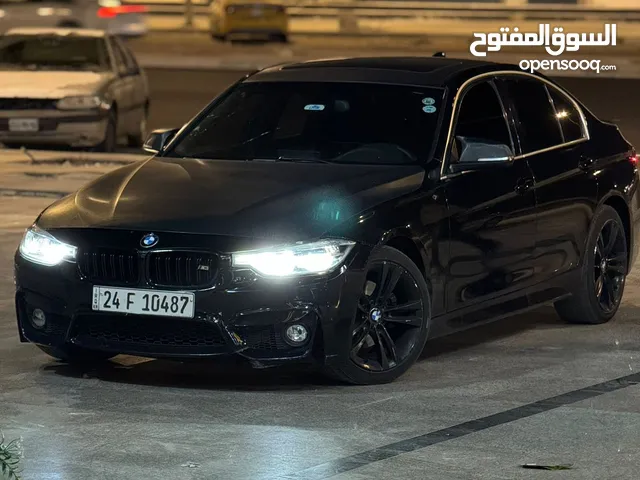 BMW 330i 2017 حادث جنطة خلفية فقط